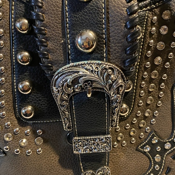 Pocketbook - Picture 11 of 13